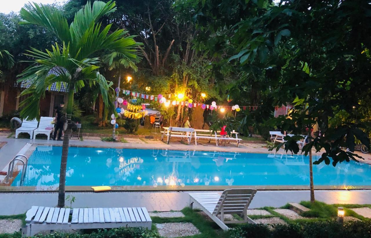 Her Bungalow Phu Quoc Bagian luar foto