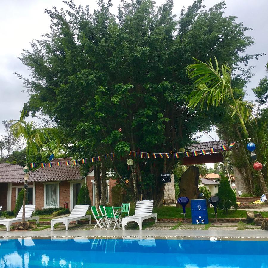 Her Bungalow Phu Quoc Bagian luar foto