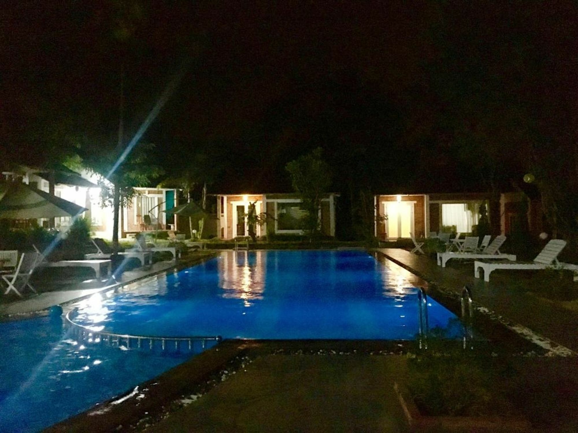 Her Bungalow Phu Quoc Bagian luar foto